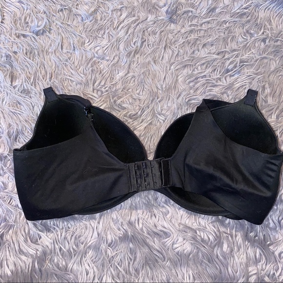 Victoria’s Secret Black Bra Size 38DD - Picture 2 of 3
